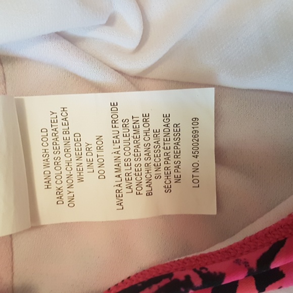 Swimsuit - Picture 5 of 8